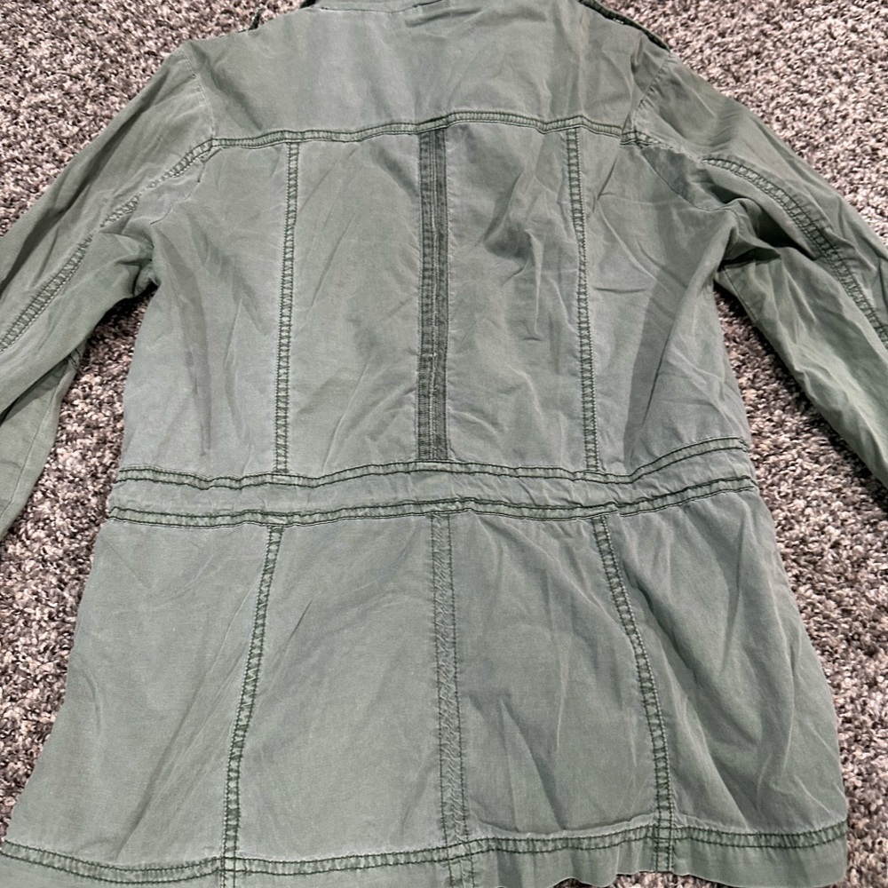 Jacket - Picture 4 of 4